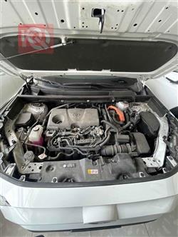 تۆیۆتا ڕاڤ 4